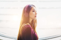 Tử vi thứ Bảy (13/12/2025): Bạch Dương sẽ tin vào trực giác của mình