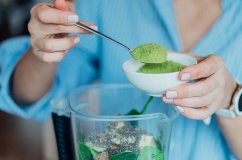 Mặt trái của trào lưu sử dụng bột rau, tảo