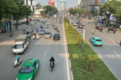 Bắc Bộ đẹp trời, Nam Bộ đón mưa dông về cuối ngày  