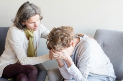 Trầm cảm ở tuổi trung niên tăng nguy cơ sa sút trí tuệ sau này