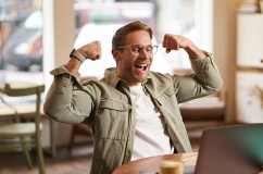 Tử vi thứ Tư (24/12/2025): Song Ngư muốn thử sức bản thân nhiều hơn