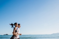 Tử vi Chủ nhật (28/12/2025): Cự Giải nên chú ý hơn tới sức khỏe của bản thân