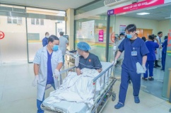 Bộ Y tế chỉ đạo khẩn vụ cháy nhà 3 tầng ở phố Trần Cung