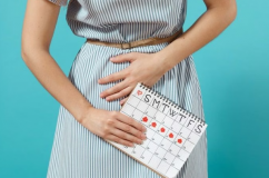 Nhận diện sớm dấu hiệu buồng trứng đa nang ở tuổi dậy thì