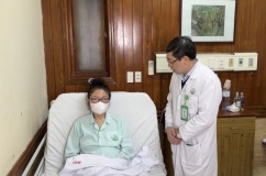 Cứu sống bệnh nhân 69 tuổi nhờ phẫu thuật khối u sau phúc mạc 20cm