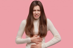 3 cách giảm đầy hơi và khó tiêu trong mùa Đông