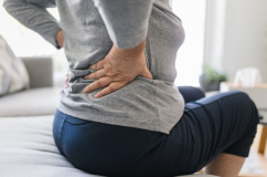 Mối liên hệ giữa mãn kinh và đau khớp