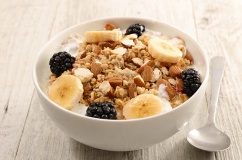 Ăn yến mạch giúp giảm cholesterol chỉ sau hai ngày