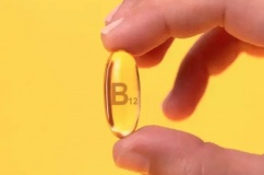 Dấu hiệu trên da cho thấy cơ thể cần bổ sung vitamin B12