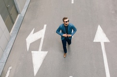 Tử vi Chủ nhật (15/3/2026): Thiên Bình khá quyết đoán trong ngày hôm nay