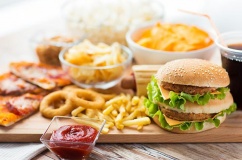 Thực phẩm siêu chế biến tăng nguy cơ mắc bệnh tim mạch