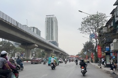 Cuối tuần miền Bắc trời nhiều mây, Nam Bộ nắng nóng