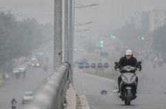 Vùng núi Bắc Bộ mưa vài nơi, Nam Bộ nắng nóng cục bộ