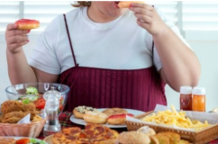 Lạm dụng thực phẩm siêu chế biến ảnh hưởng tới khả năng sinh sản?