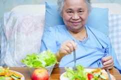 5 thực phẩm tốt cho não bộ của người bệnh Parkinson