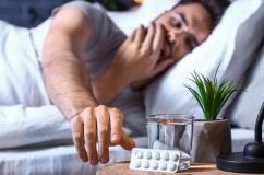Muốn ngủ ngon có nên dùng melatonin cùng magne?