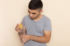 Uống nước chanh có tốt cho sỏi thận không?