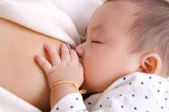 “Ký ức” từ sữa mẹ có thực sự tồn tại trong máu của trẻ?