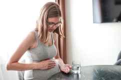 Loại vitamin bà bầu cần bổ sung để giúp con khỏe mạnh