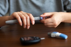 Đái tháo đường: Tiêm insulin bị nổi mẩn đỏ có phải biến chứng không?