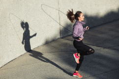 Nhảy dây: Bài tập bổ trợ lý tưởng cho runner