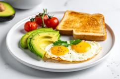 Những món ăn nên hạn chế vào bữa sáng