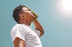 5 bệnh lý có thể trầm trọng hơn khi nắng nóng