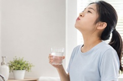 3 cách giảm đau họng cực dễ tại nhà 