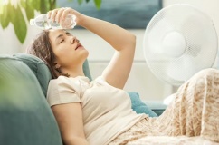 Chóng mặt, kiệt sức khi nắng nóng phải làm sao?
