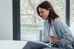 Bạn có biết một bệnh dạ dày phụ nữ dễ mắc nhưng thường bỏ qua?