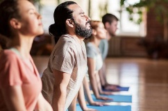 Yoga có giúp giảm hội chứng ruột kích thích?