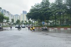 Bắc Bộ có mưa, Trung Bộ nắng nóng