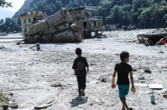 Hơn 17.000 trẻ em tại Nepal cần hỗ trợ tâm lý sau trận lũ lịch sử