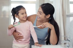 Vì sao cần quan tâm đến sức khỏe răng miệng của trẻ ngay từ sớm?