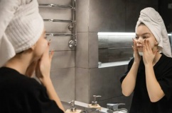 Làn da sẽ ra sao nếu bạn không tẩy trang trước khi đi ngủ?