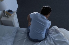 Thói quen ăn uống khiến nhiều người hay bị tiểu đêm