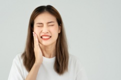 Thực phẩm quen thuộc hàng ngày có thể gây hại cho răng