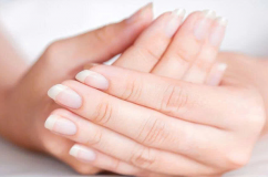 Cách hạn chế tổn thương móng tay, móng chân