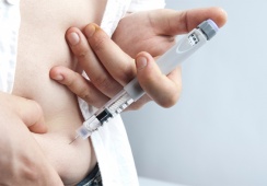 Đái tháo đường: Tiêm insulin có dùng TPBVSK Hộ Tạng Đường được không?