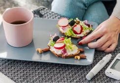 Đường huyết sau ăn 2 giờ chỉ 4,5mmol/L có thấp quá không?