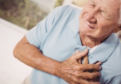 Bị tắc hẹp mạch vành, đã đặt stent nhưng vẫn đau ngực phải làm sao?