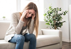 Run tay khi làm việc cần sự chính xác có phải bệnh lý không?