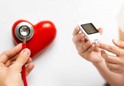 Hẹp mạch vành 66% kèm đái tháo đường xử trí thế nào?