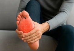 Đái tháo đường: Tê bì chân có phải do biến chứng thần kinh?