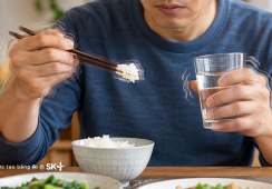 Run tay khó cầm nắm và sinh hoạt hàng ngày: Làm sao để cải thiện
