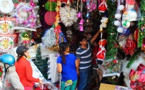 Noel năm nay: Hàng made in Việt Nam 'lên ngôi'