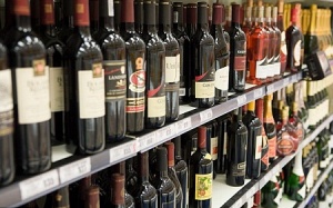 Rượu vang đỏ cho tuổi thọ kéo dài