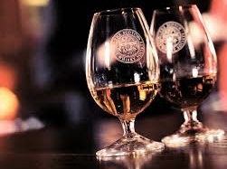 Những thực phẩm 'đánh bay' cơn say