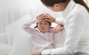 Những sai lầm nguy hiểm khi chăm sóc trẻ bị ốm (P.1)