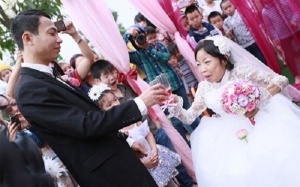 Người vợ trong 'đám cưới cổ tích' đã qua đời